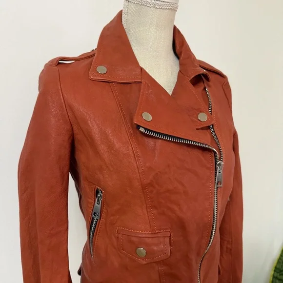 Imperial Biker Jacket Short with Zip And Pockets Leather Women’s Size Small